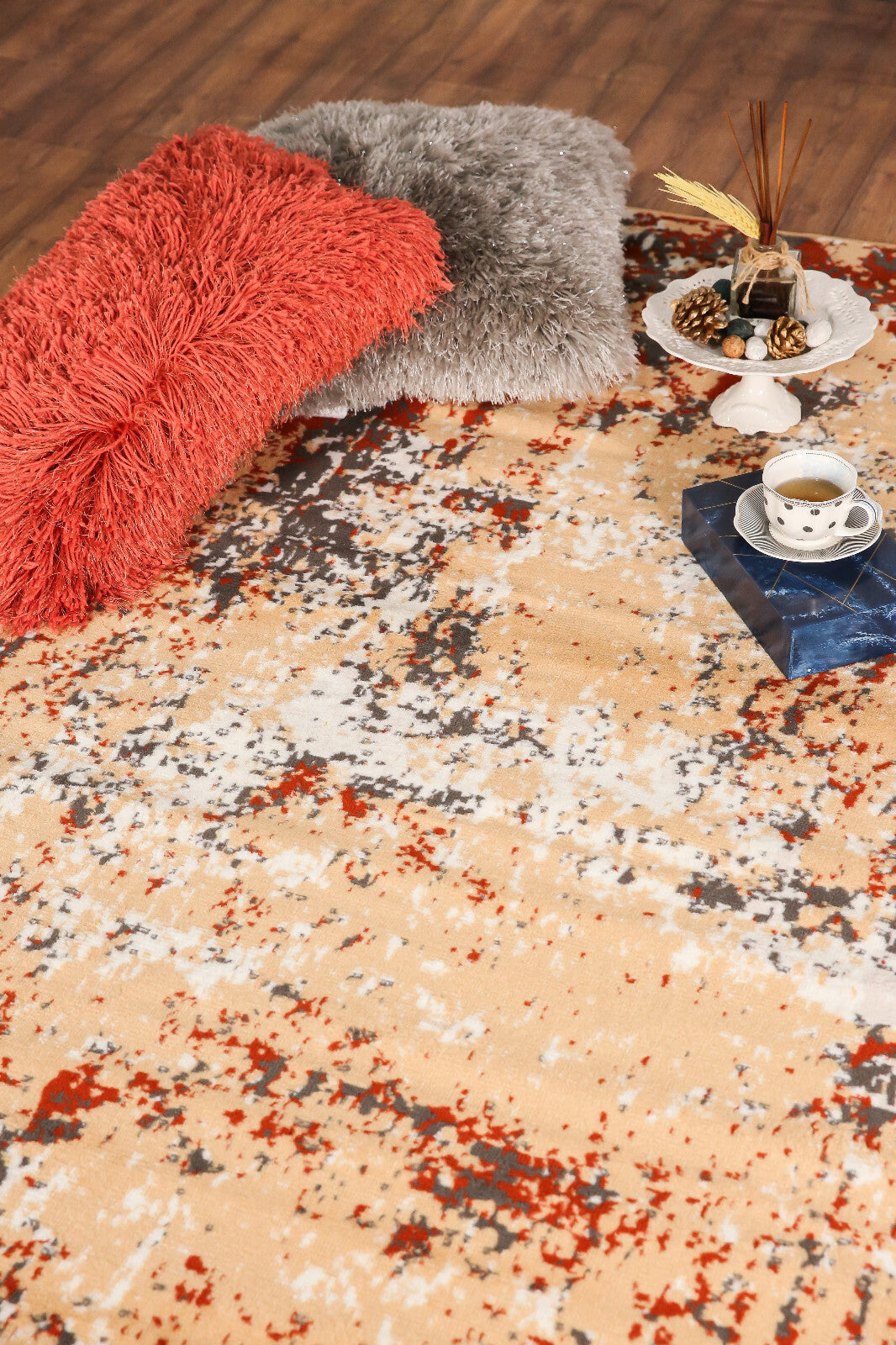 Distressed Vintage Faded - 3'6"X5'6" Beige, Abstract Area Rug - 502