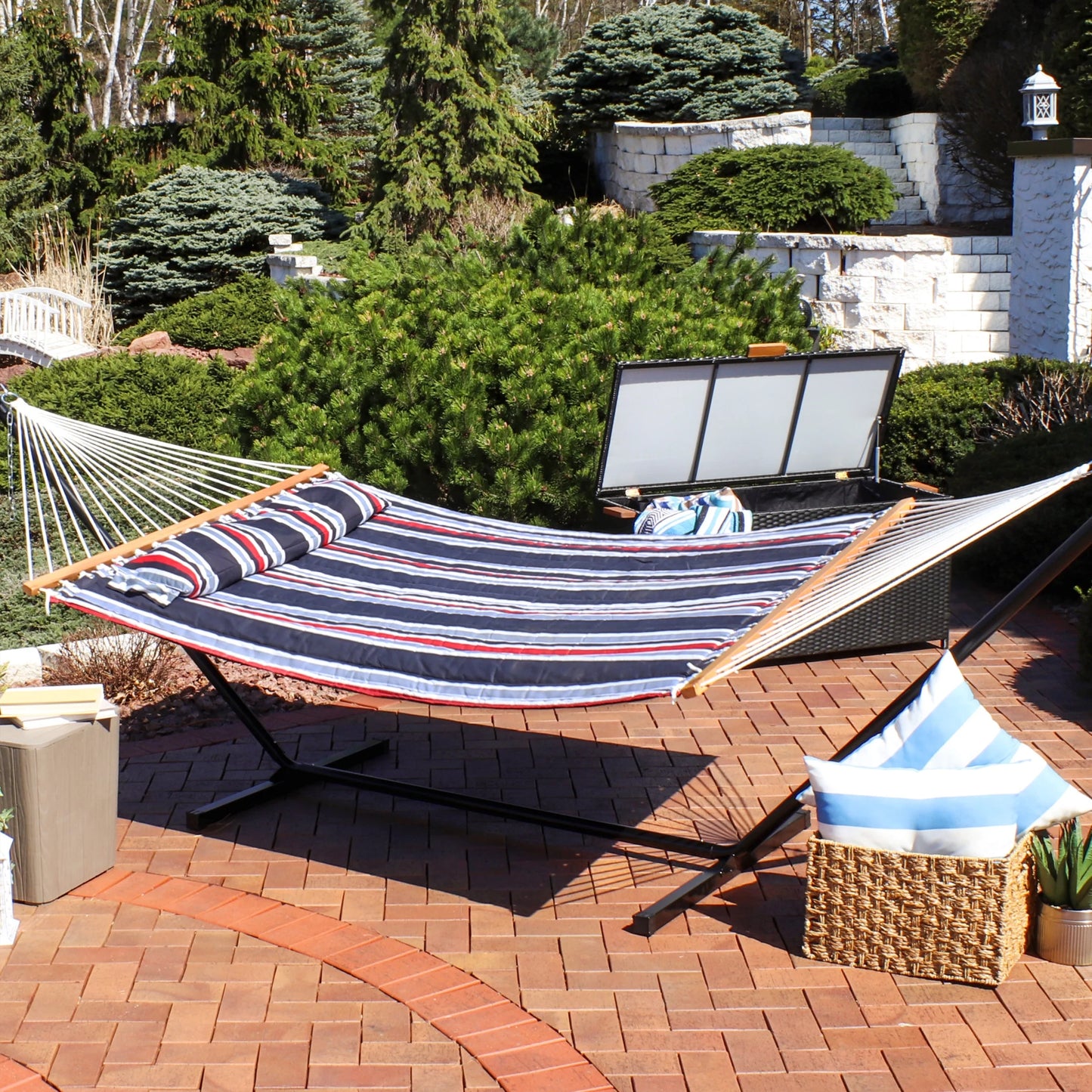 2-Person Quilted Polyester Spreader Bar Hammock, 450 Lb Capacity -Nautical Stripe