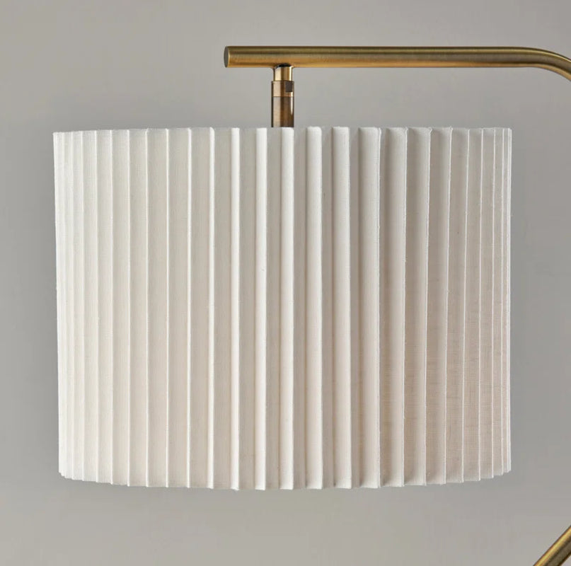 Bedivere 60'' Traditional Floor Lamp