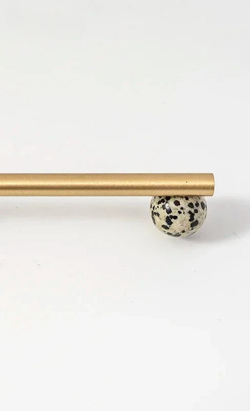 Cabinet Handles and Knobs