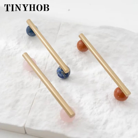 Cabinet Handles and Knobs