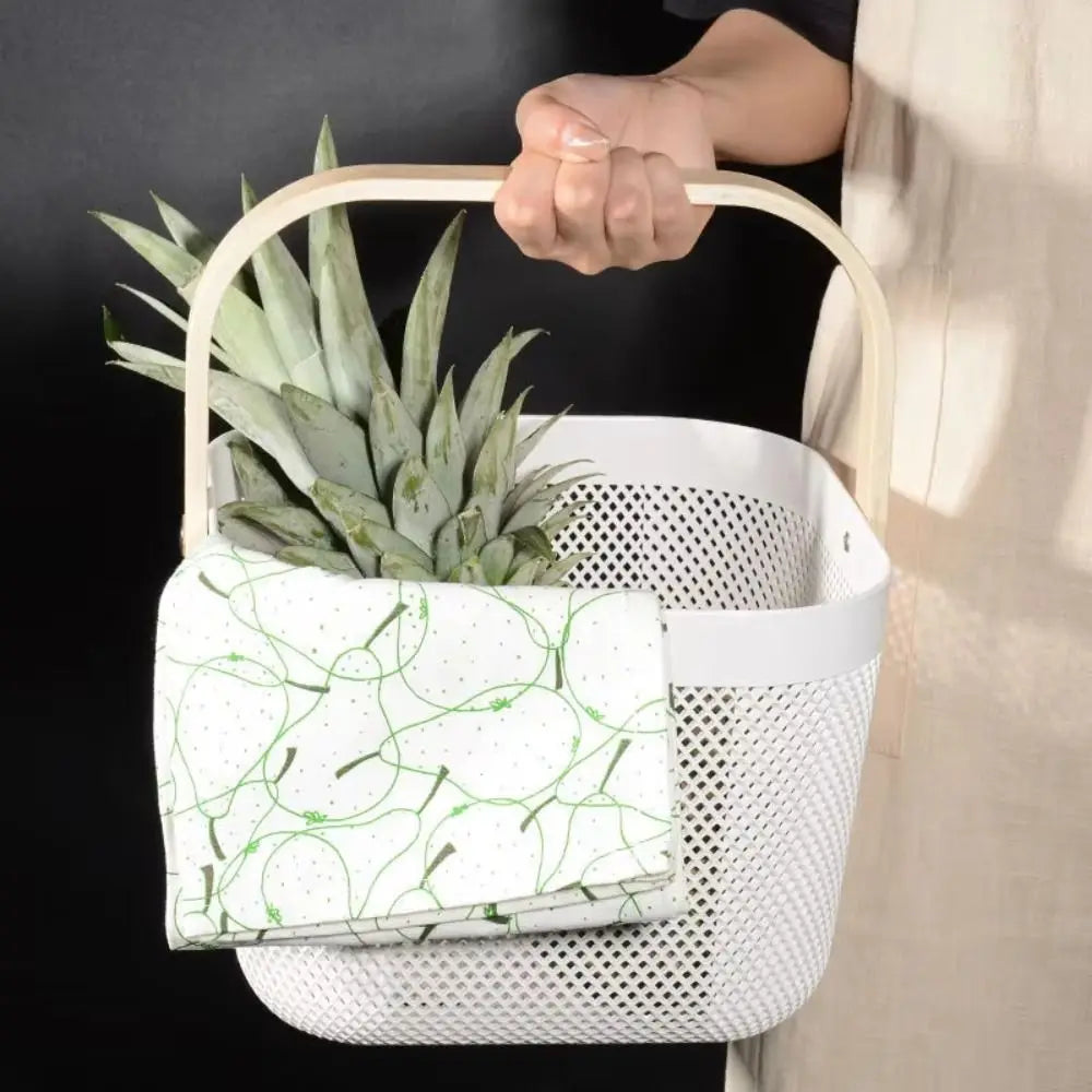 Large Capacity Plastic Storage Basket with Handle
