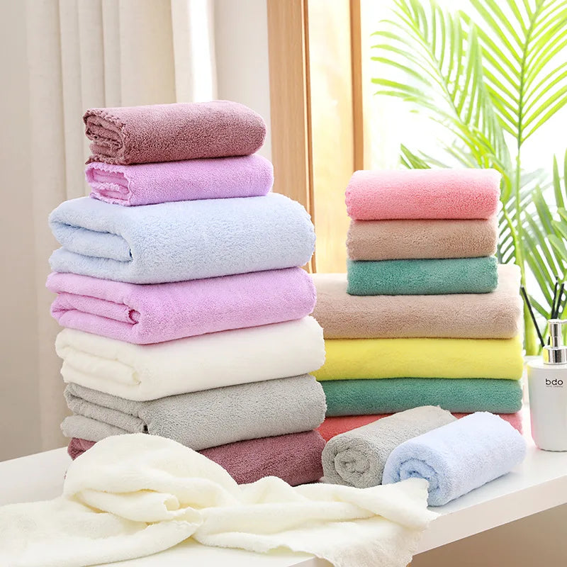 2-Piece Coral Velvet Bath Towel Set