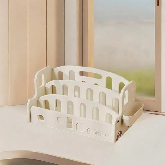 Easy-Reach Book Display Bookshelf