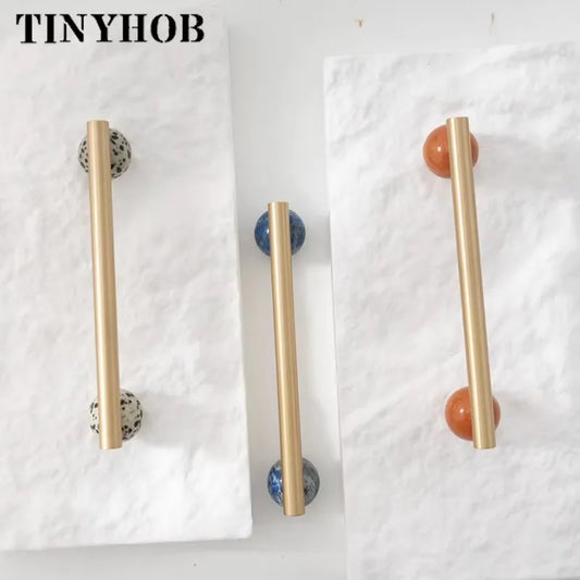 Cabinet Handles and Knobs