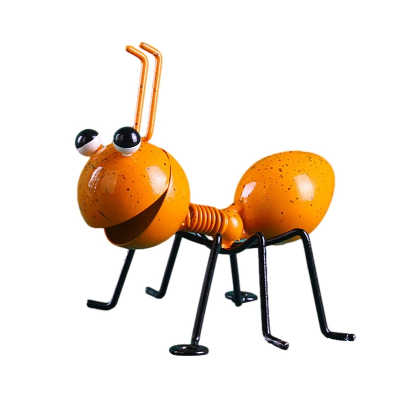 Metal Ant Garden Ornament & Wall Décor