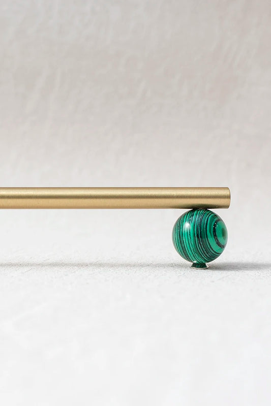 Cabinet Handles and Knobs