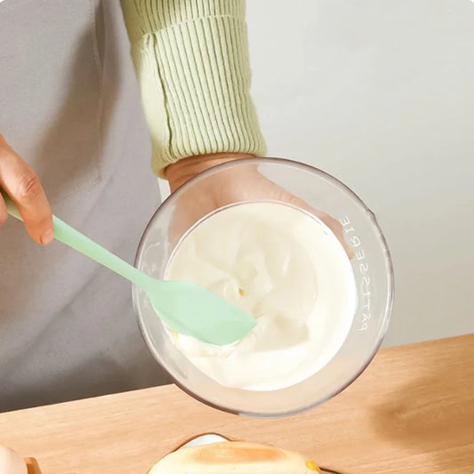 Non-Stick Baking & Cream Scraper