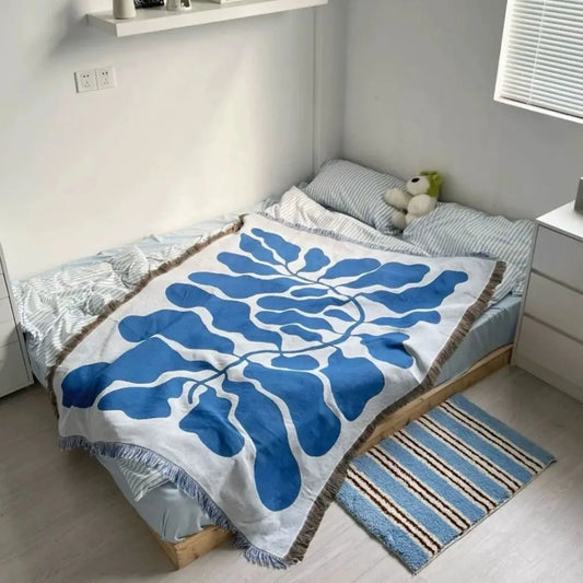 Blue Jacquard Cat Throw Blanket