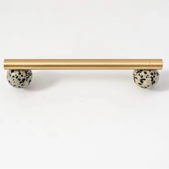 Cabinet Handles and Knobs