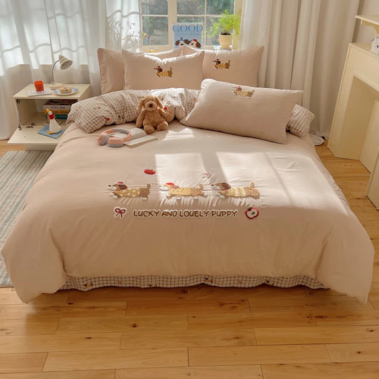 4-Piece Cartoon Embroidered Reversible Duvet Cover Set