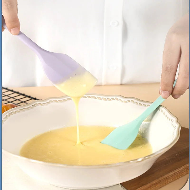 Non-Stick Baking & Cream Scraper