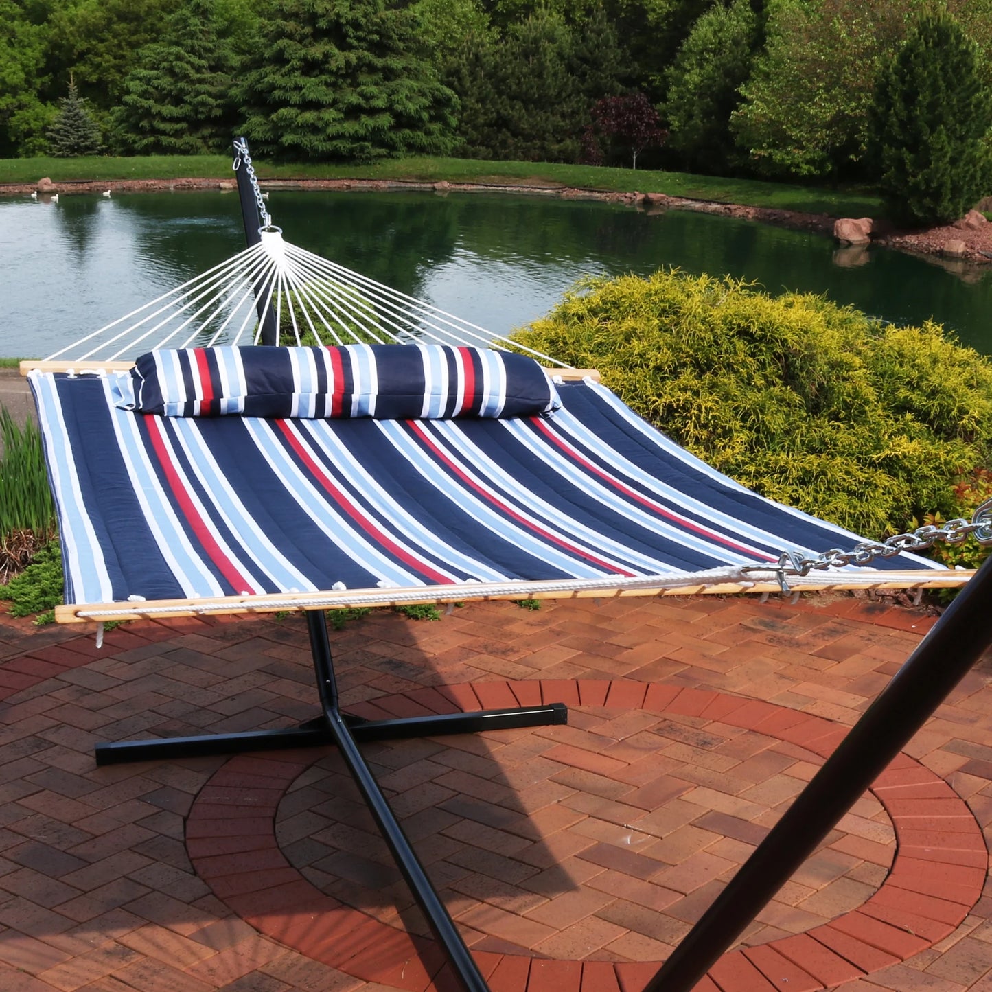 2-Person Quilted Polyester Spreader Bar Hammock, 450 Lb Capacity -Nautical Stripe