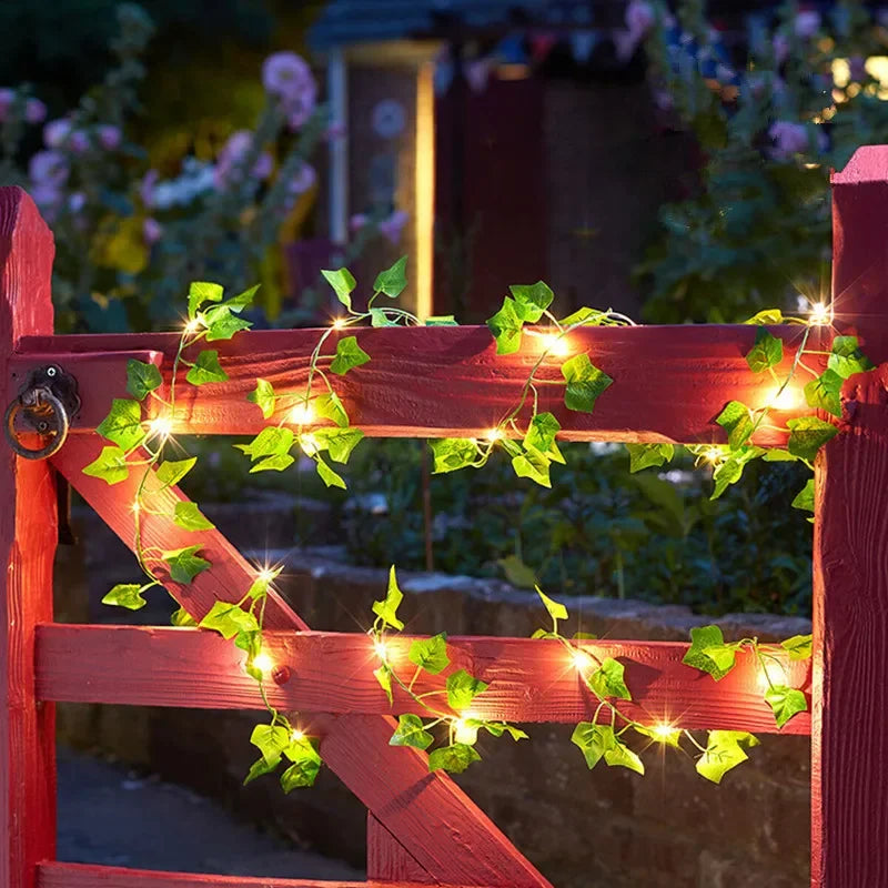 Solar Maple Leaf Fairy Lights (7M/50LED)